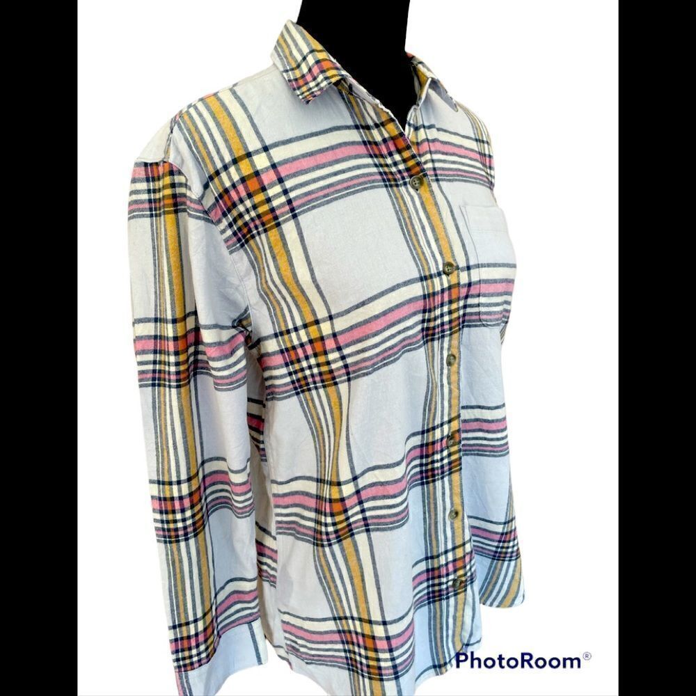Eddie Bauer Boyfriend fit lightweight plaid flannel, size XS